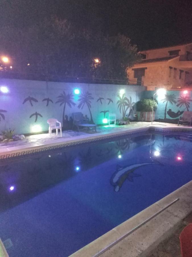 Villa Las Palmeras Arenas de San Pedro Bagian luar foto